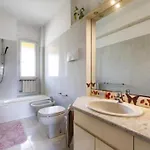 In Cagnino Mit Terrasse By Interhome * מילאנו