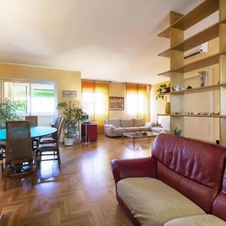 In Cagnino Mit Terrasse By Interhome מילאנו
